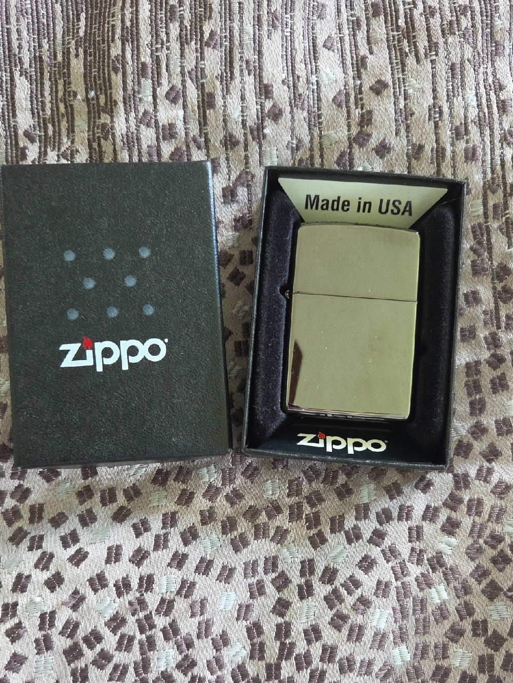 Zippo Polished Pocket Lighter -black Ice